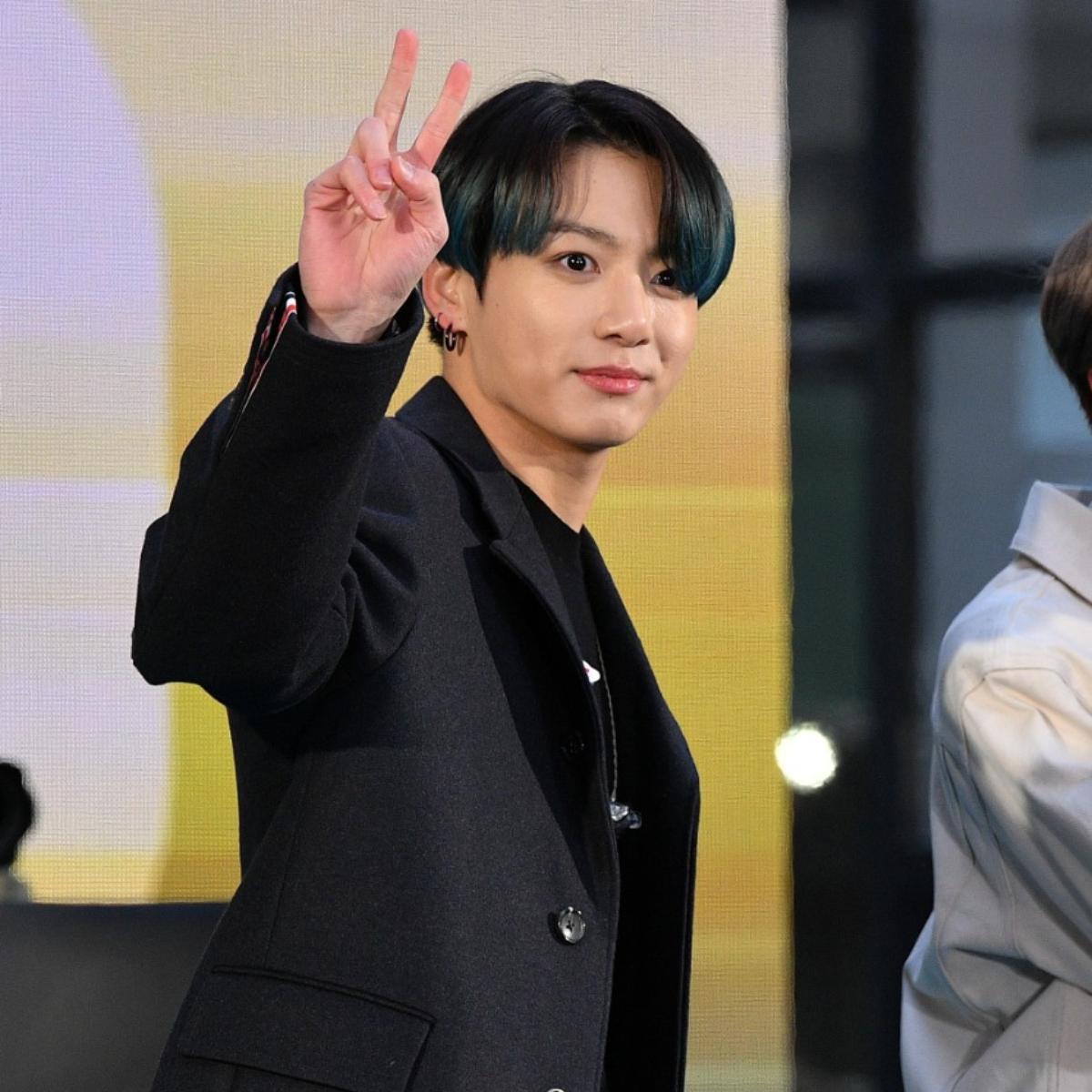 Dear Oppa: An Indian ARMY confesses that she loves BTS' Jungkook 'a little more each day' & hopes to meet him 