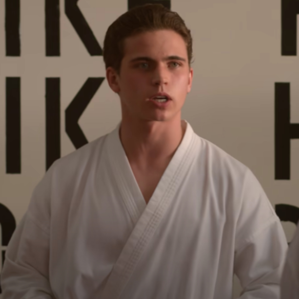 Top 105+ Wallpaper Cobra Kai Season 4 Sam Sharp