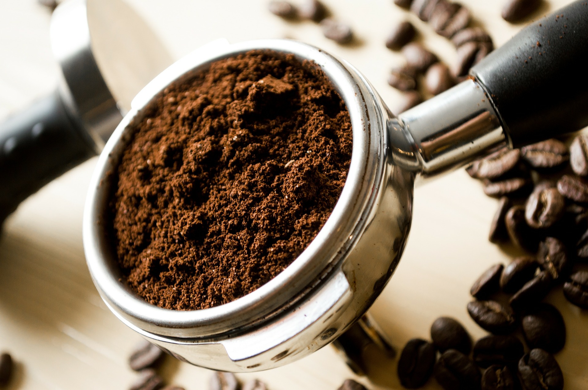 Top Coffee for Hair Benefits, Side Effects & DIY Masks - Bodywise