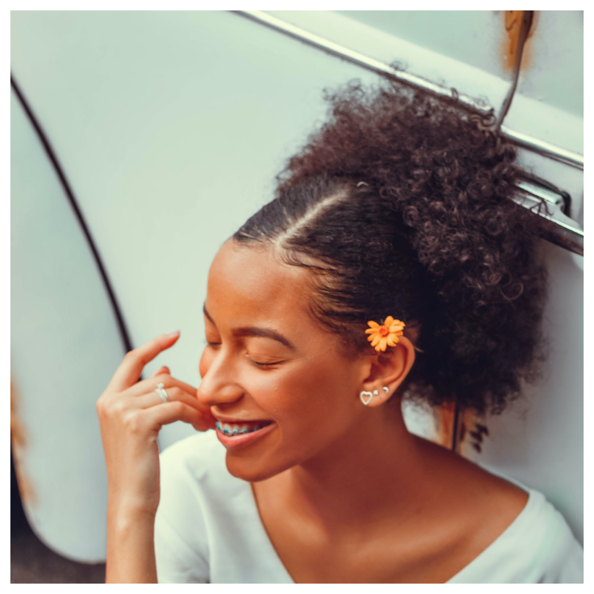 13 Stunning Ponytail Hairstyles for Curly Hair  Pretty Designs