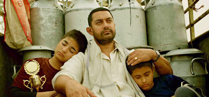 Box Office Report: Aamir's Dangal maintains a steady pace at the ticket window