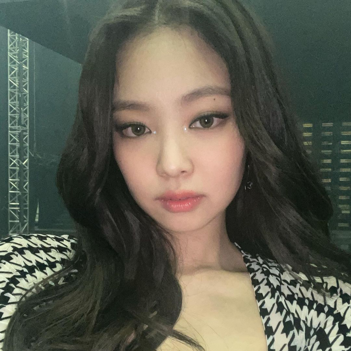 Natasha Gomes from Brazil says BLACPINK&#039;s Jennie motivated her to follow and conquer her dreams.