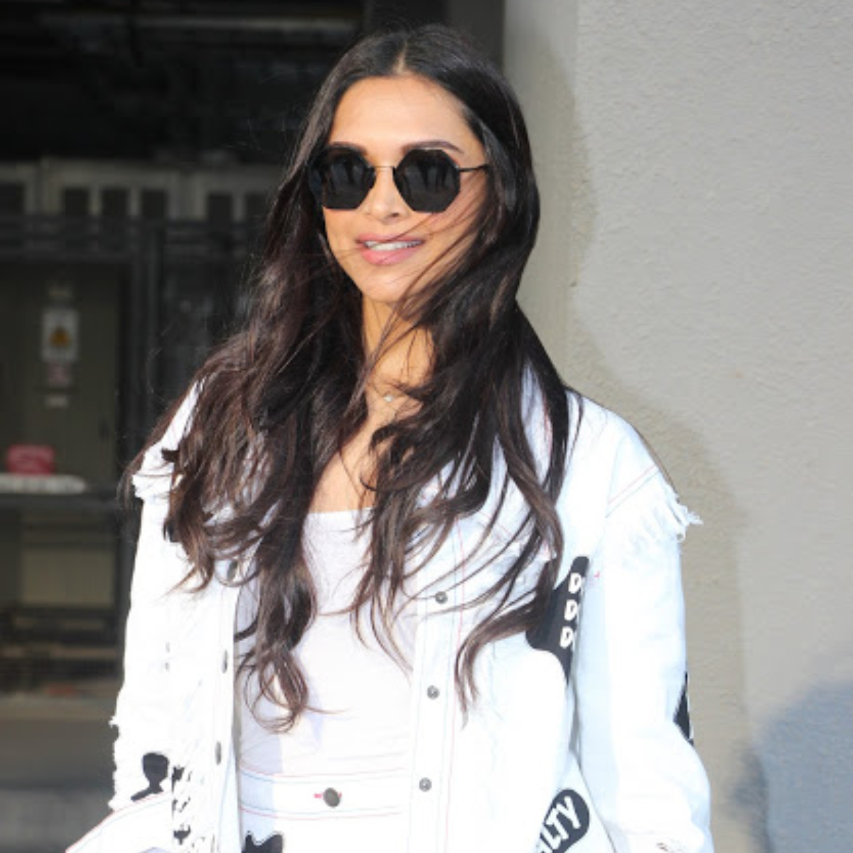 EXCLUSIVE: Deepika Padukone, Sara Ali Khan & Shraddha Kapoor's brand value to suffer due to drugs controversy? Deepika Padukone, Sara Ali Khan and Shraddha Kapoor are caught up in a drugs controversy
