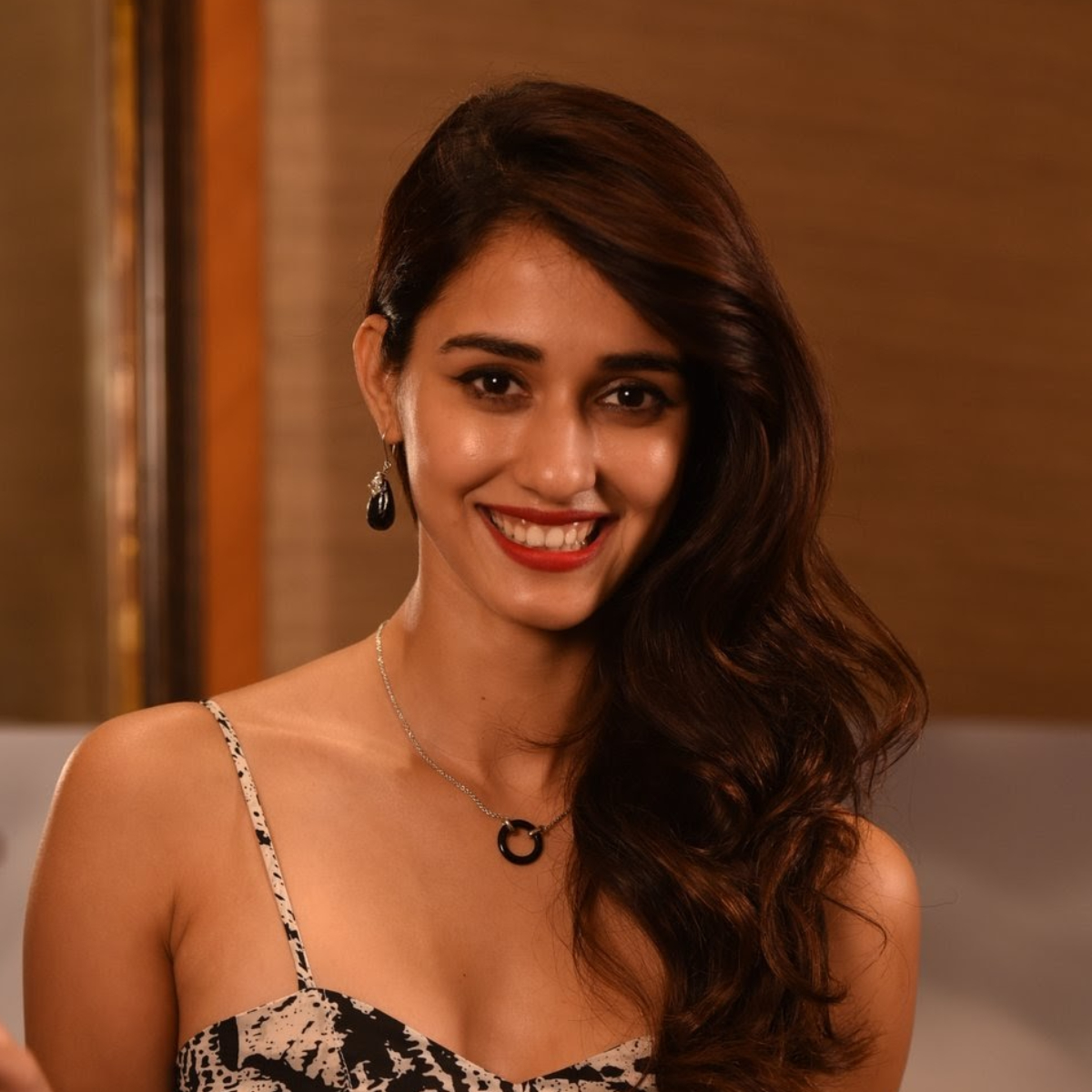Inside Disha Patani’s sea view apartment in Mumbai; Take a look at the calming all white interiors; PICS Inside Disha Patani’s sea view apartment in Mumbai; Take a look at the calming all white interiors; PICS