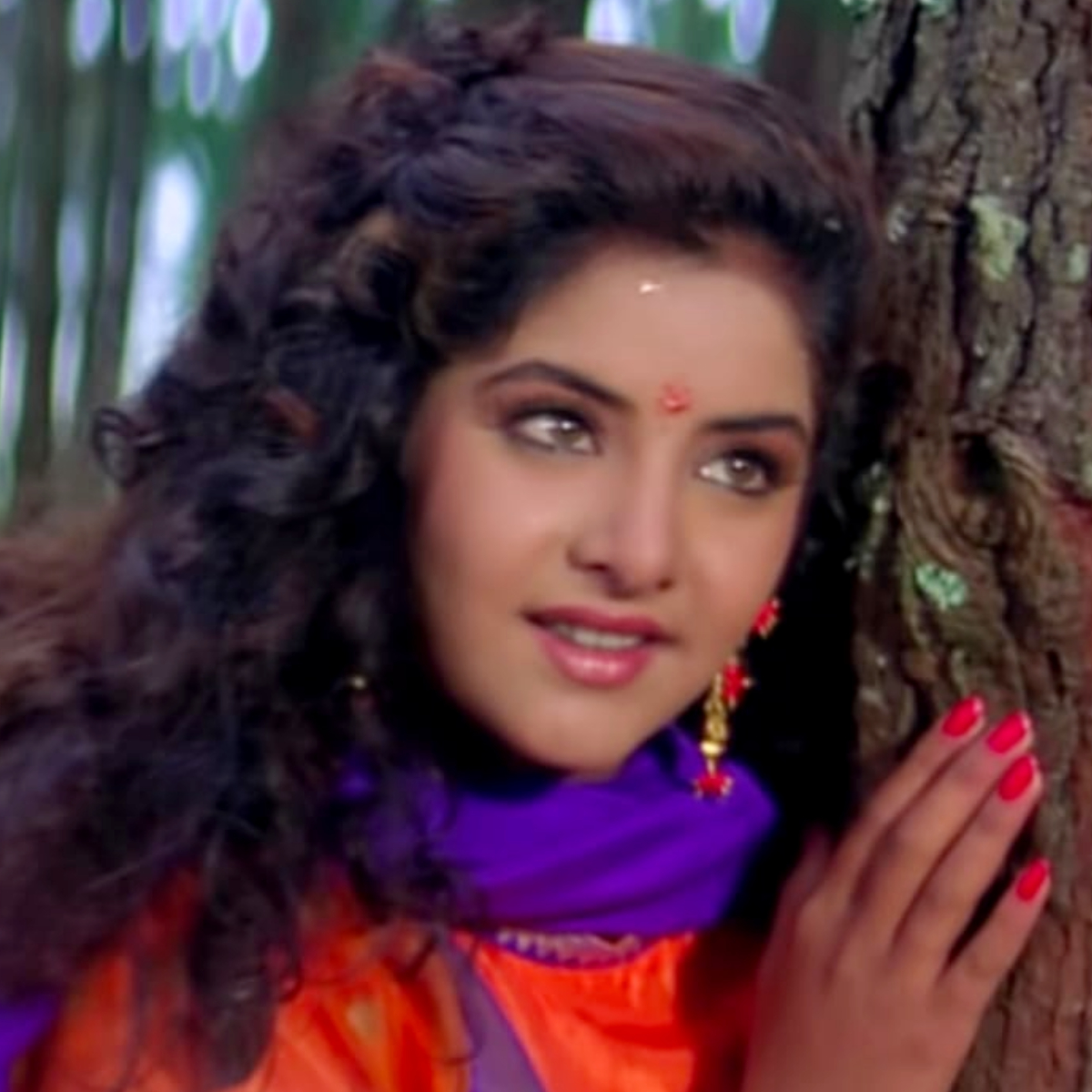 Divya Bharti Hot Video Xxx - Revisiting Divya Bharti's meteoric rise and untimely death on her 48th  birth anniversary | PINKVILLA