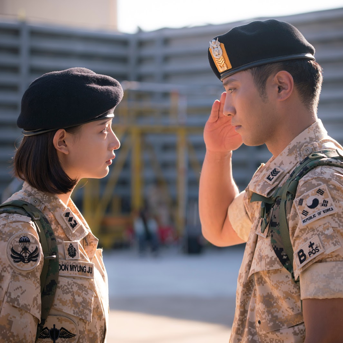 Fight For My Way, The King: Eternal Monarch & more: 5 Kdramas that depict healthy romantic relationships well A screenshot from Descendants of the Sun.