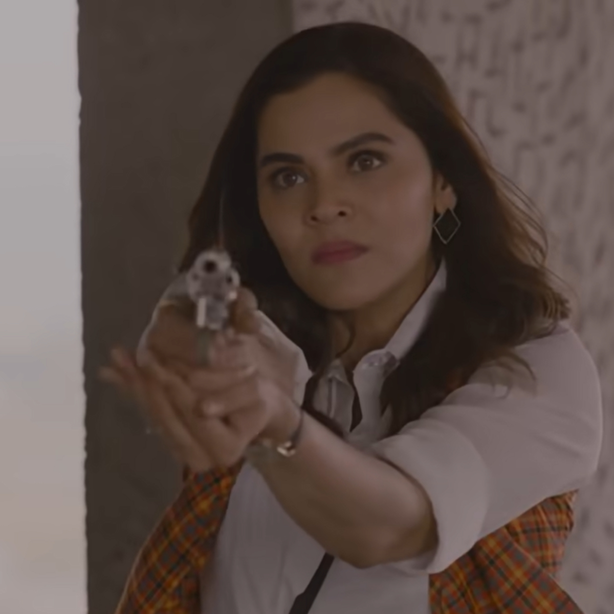 Ek Thi Begum 2 Ep 1 Review: Anuja Sathe starrer returns to finish what it started in a compelling way Ek Thi Begum 2 Ep 1 Review: Anuja Sathe starrer returns to finish what it started in a compelling way