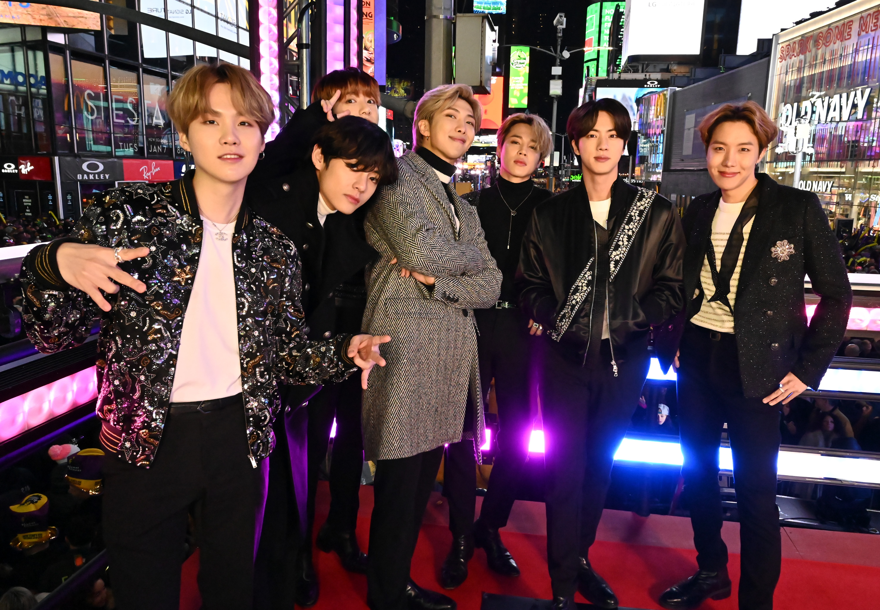 EXCLUSIVE: ARMY share how BTS is helping them cope with anxiety during the lockdown period due to COVID 19