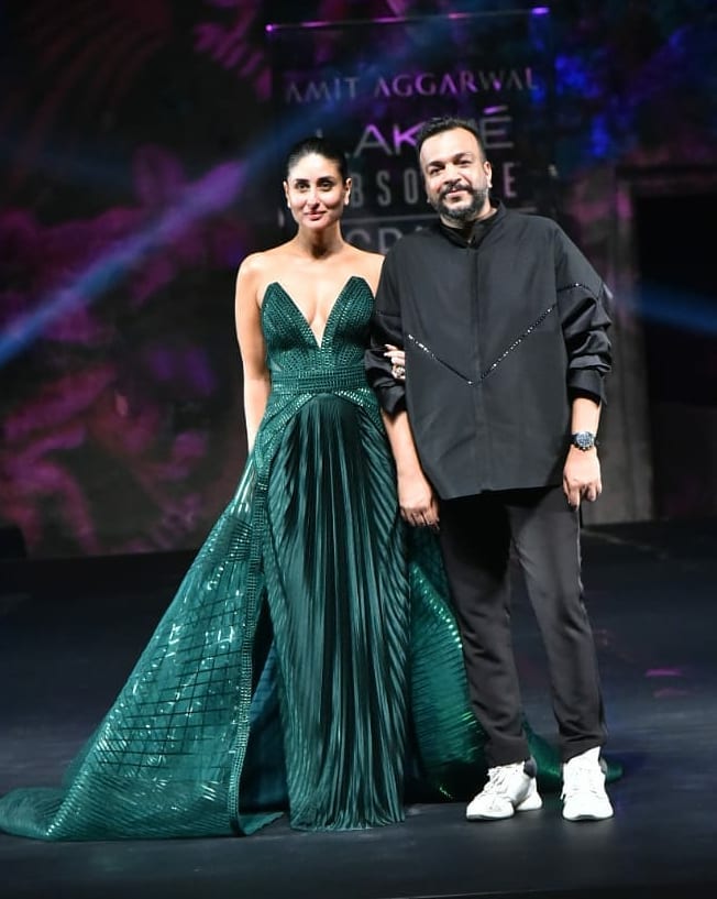 EXCLUSIVE Amit Aggarwal REVEALS what it was like to design a dress for Kareena Kapoor Khan at LFW finale EXCLUSIVE Amit Aggarwal REVEALS what it was like to design a dress for Kareena Kapoor Khan at LFW finale