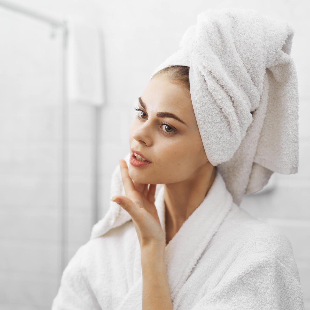 HEALTHY SKIN IS ALWAYS IN! Give your DRY and SENSITIVE SKIN the care of GSK’s PHYSIOGEL RANGE OF MOISTURIZERS HEALTHY SKIN IS ALWAYS IN! Give your DRY and SENSITIVE SKIN the care of GSK’s PHYSIOGEL RANGE OF MOISTURIZERS