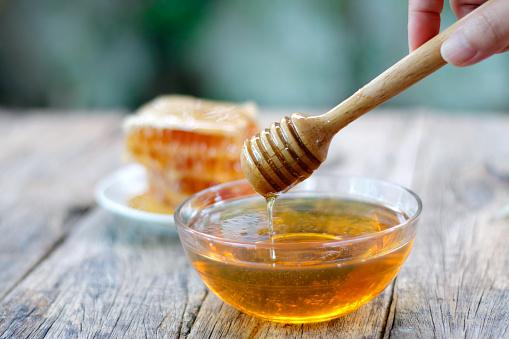 6 Natural Remedies to Strengthen Brittle Nails | Beauty and Skin Care |  oladoc.com