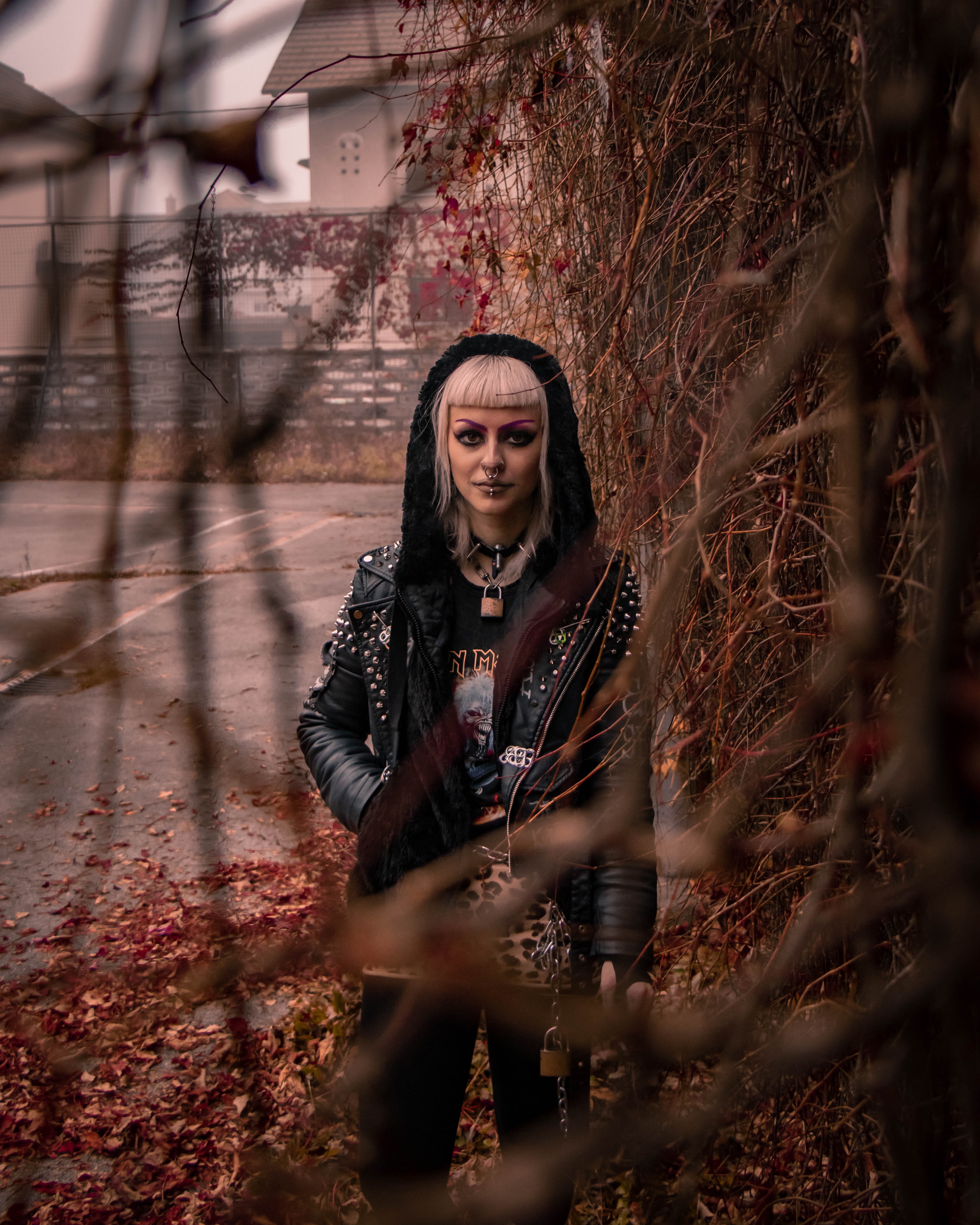 Goth 80s fashion women