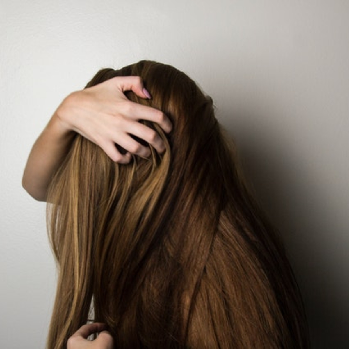 EXCLUSIVE: Simple & effective ways to help your hair on the road to recovery post Covid infections EXCLUSIVE: Simple & effective ways to help your hair on the road to recovery post Covid infections