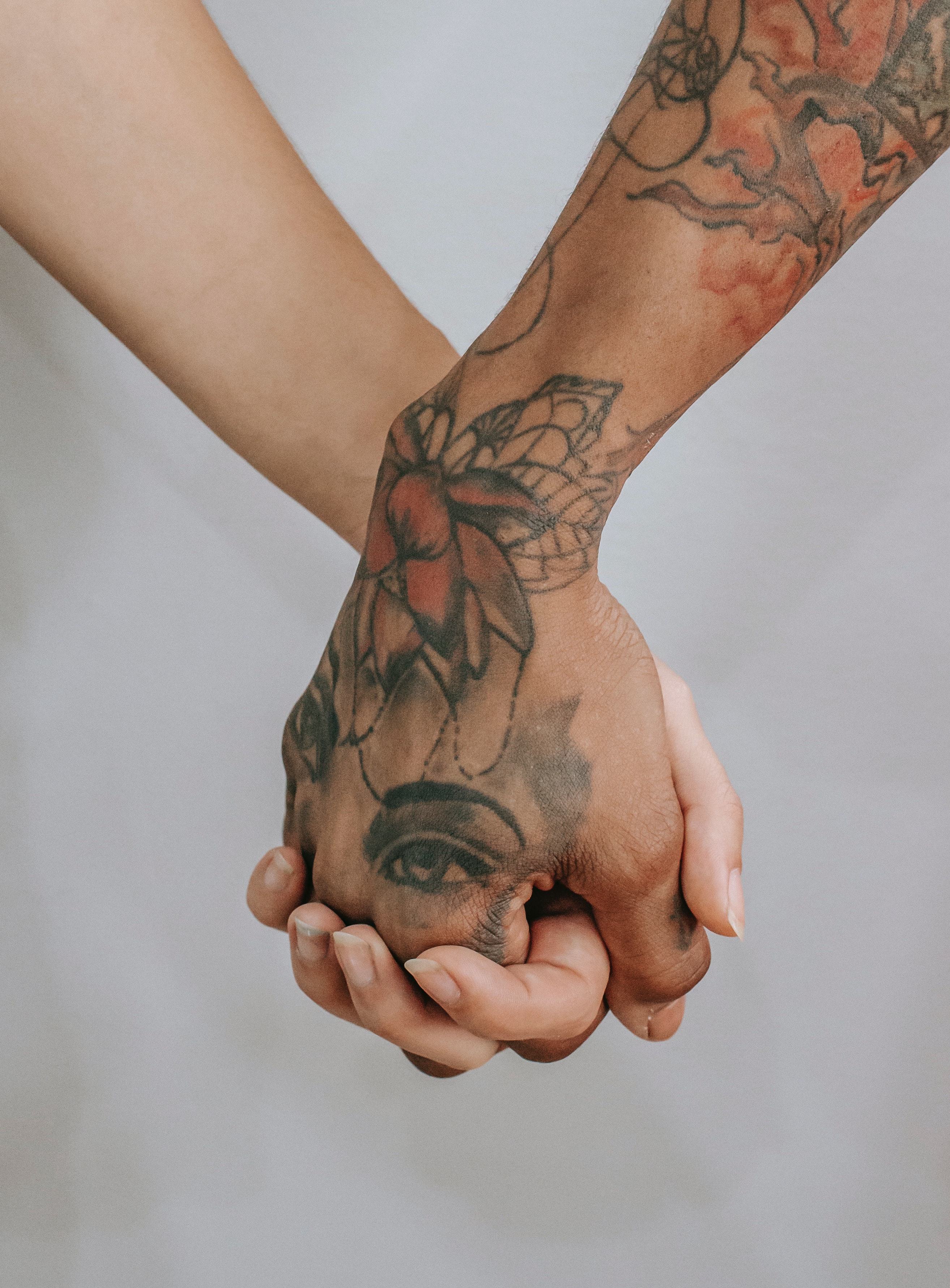 30 Best hand tattoos ideas for men and women in 2023