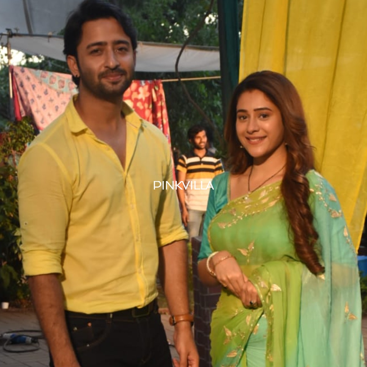 Woh Toh Hai Albela: Shaheer Sheikh and Hiba Nawab gets snapped on the sets of the show; PICS Woh Toh Hai Albela: Shaheer Sheikh and Hiba Nawab gets snapped on the sets of the show; PICS