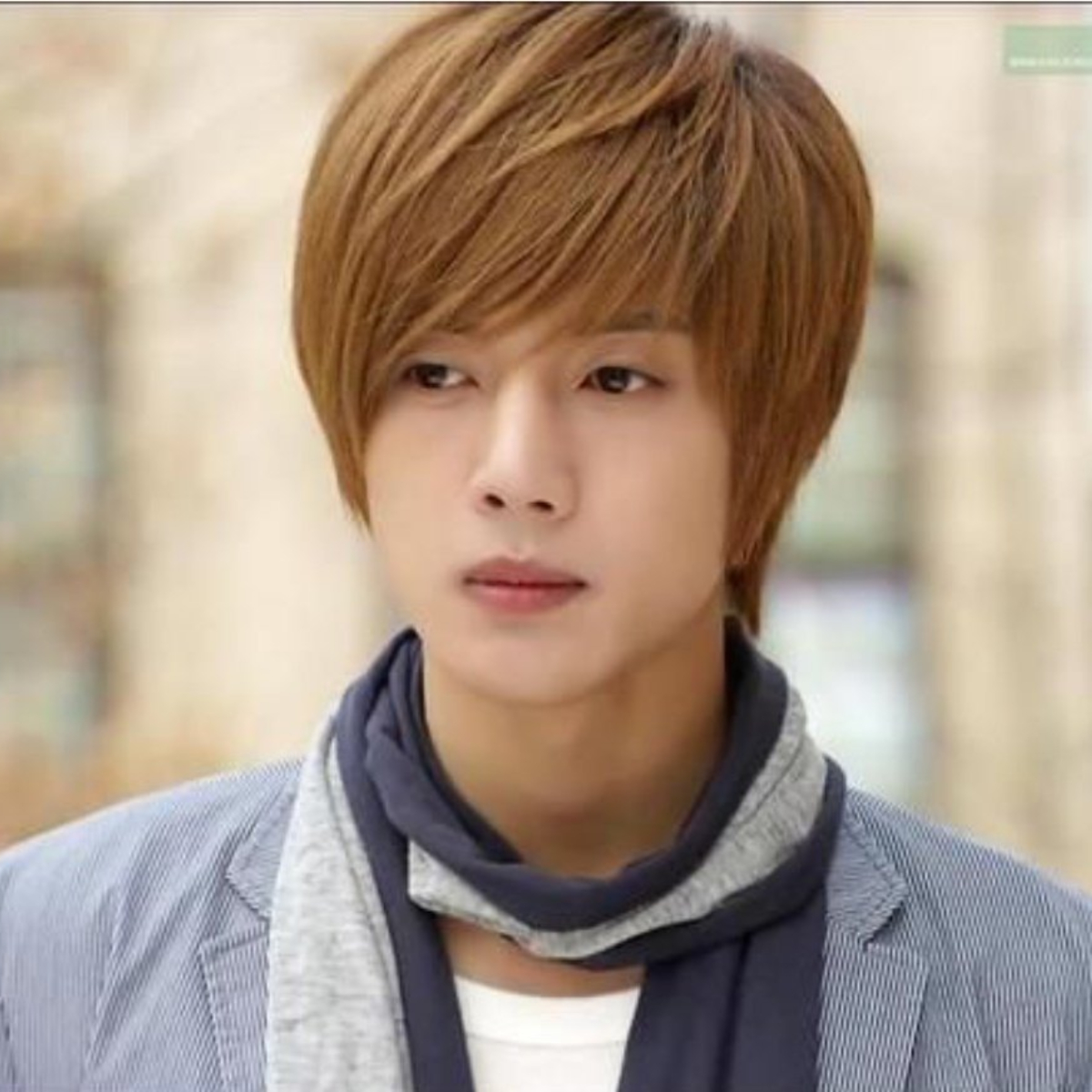 After stealing our hearts in Boys Over Flowers, Kim Hyun Joong now soars on the big screen with Indian Pink After stealing our hearts in Boys Over Flowers, Kim Hyun Joong now soars on the big screen with Indian Pink