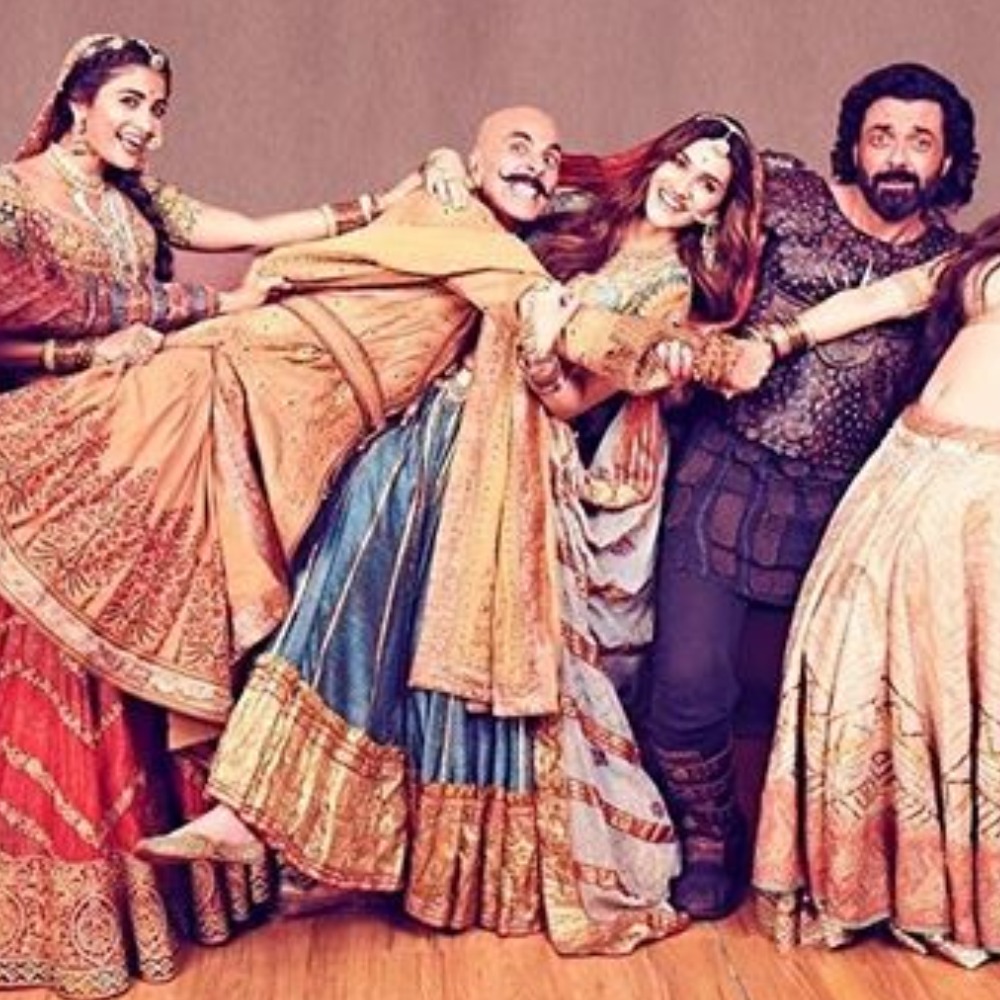 Housefull 4 Box Office Collection Day 3: Akshay Kumar's multistarrer does well on Diwali; crosses 50 Crore Housefull 4 Box Office Collection Day 3: Akshay Kumar's multistarrer does well on Diwali; crosses 50 Crore