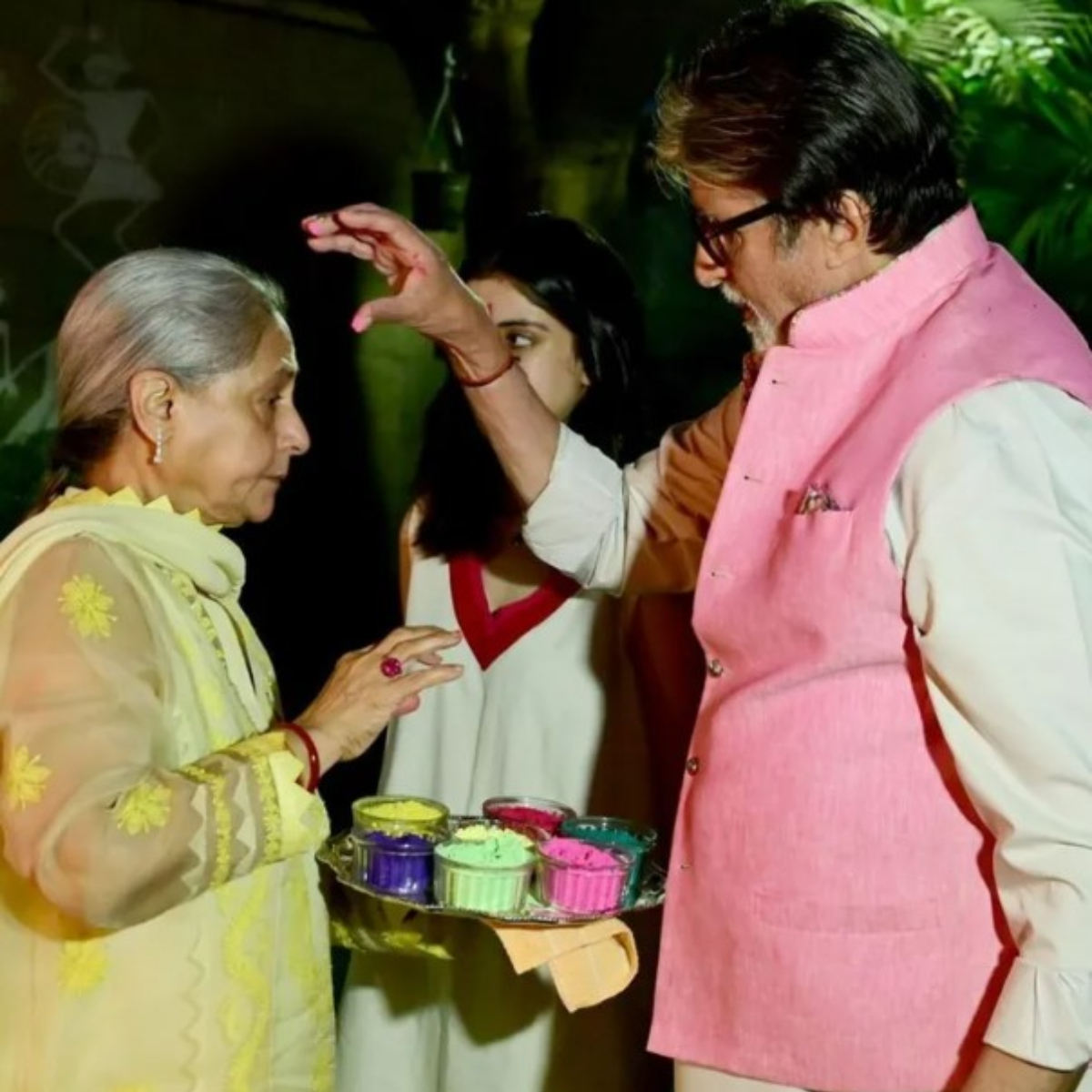 On Jaya Bachchan’s birthday, revisiting her riveting reel chemistry with husband Amitabh Bachchan