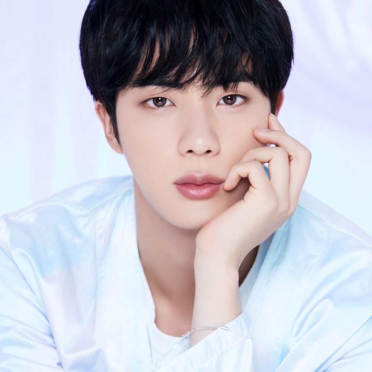 BTS' Jin becomes an intern: Exciting job interview, welcome kit ...