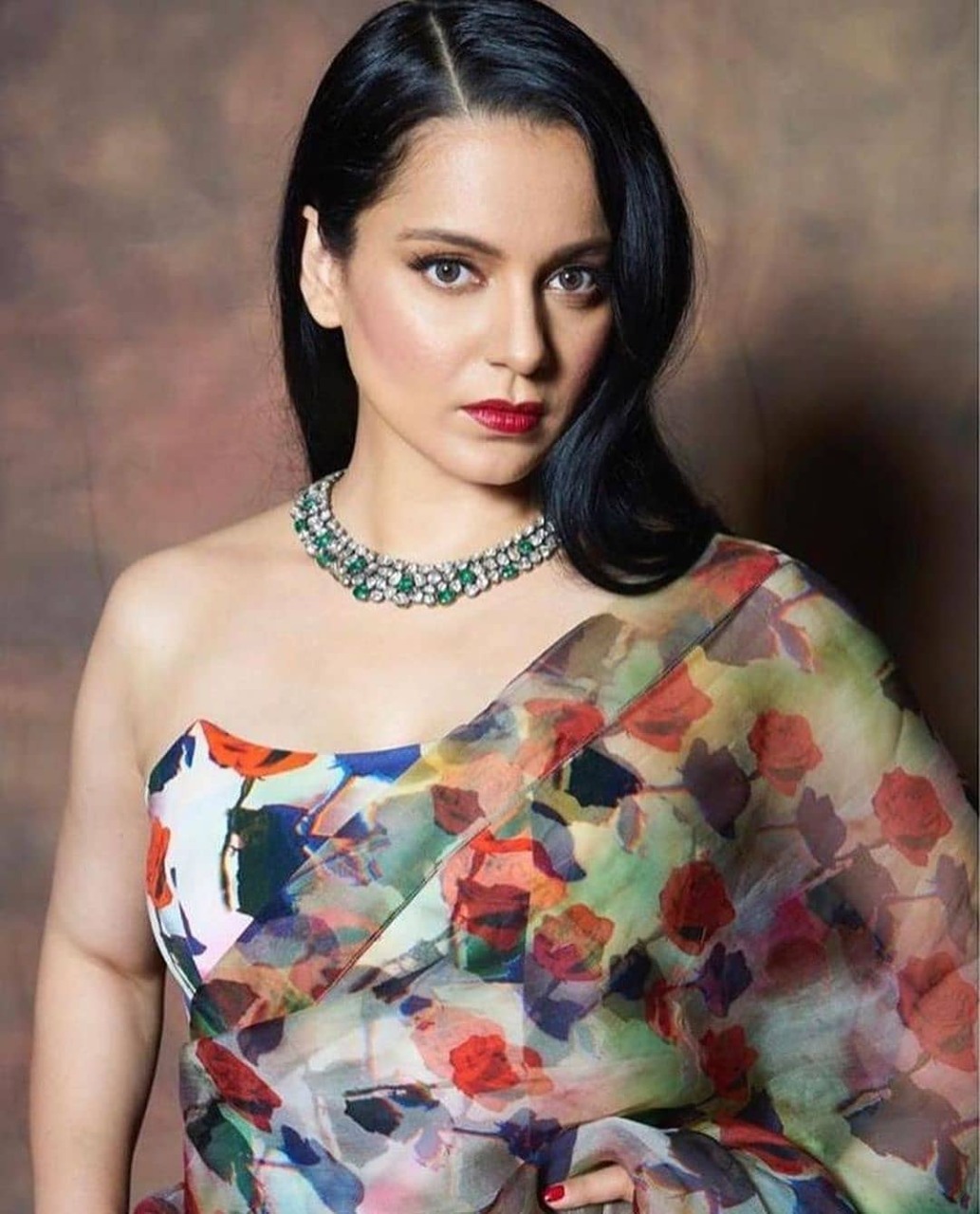 EXCLUSIVE: Kangana Ranaut on theatre VS OTT release of films: It depends; Thalaivi can't release digitally EXCLUSIVE: Kangana Ranaut on theatre VS OTT release of films: It depends; Thalaivi can't release digitally