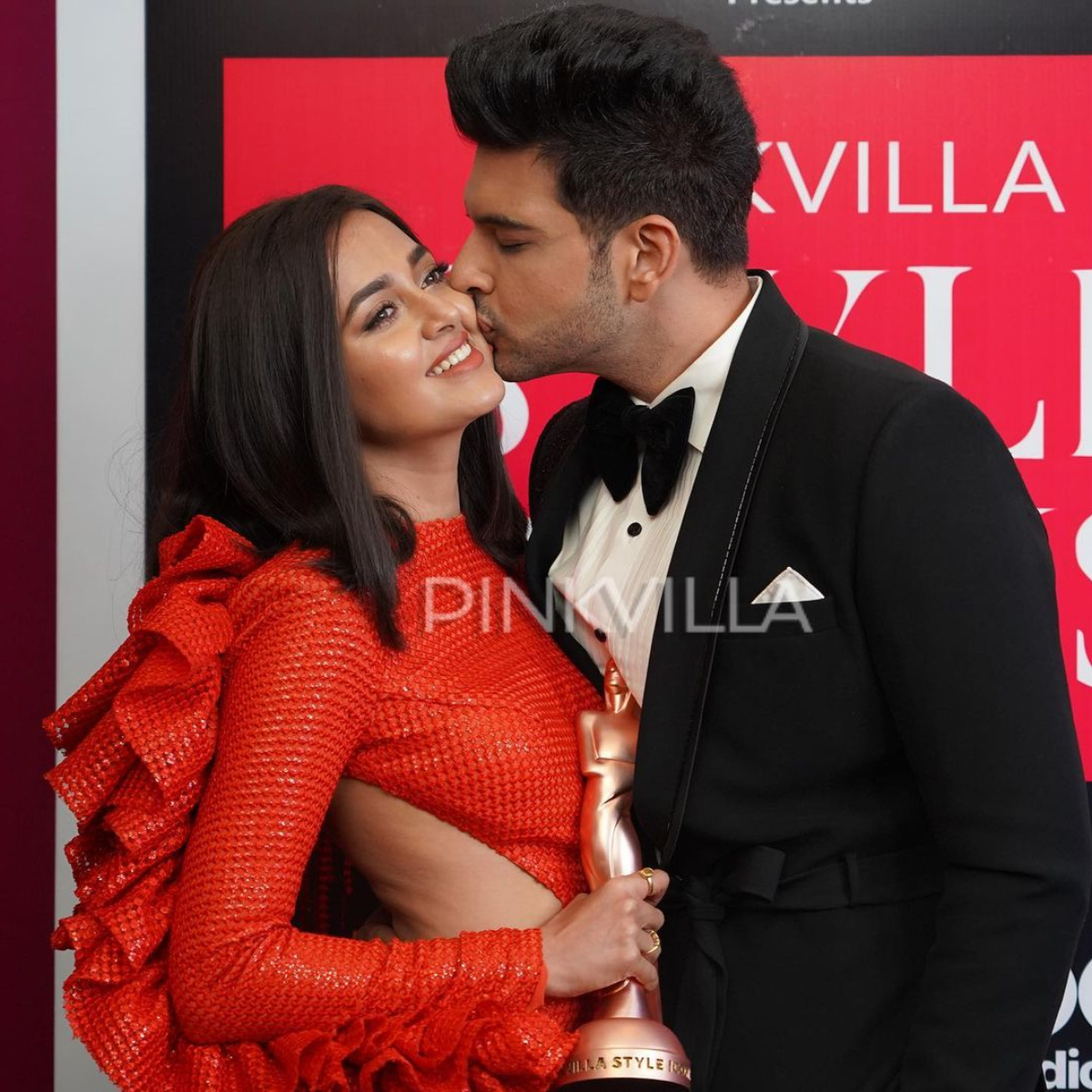 Best moments of Karan Kundrra-Tejasswi Prakash from Pinkvilla Style Icons Awards; WATCH