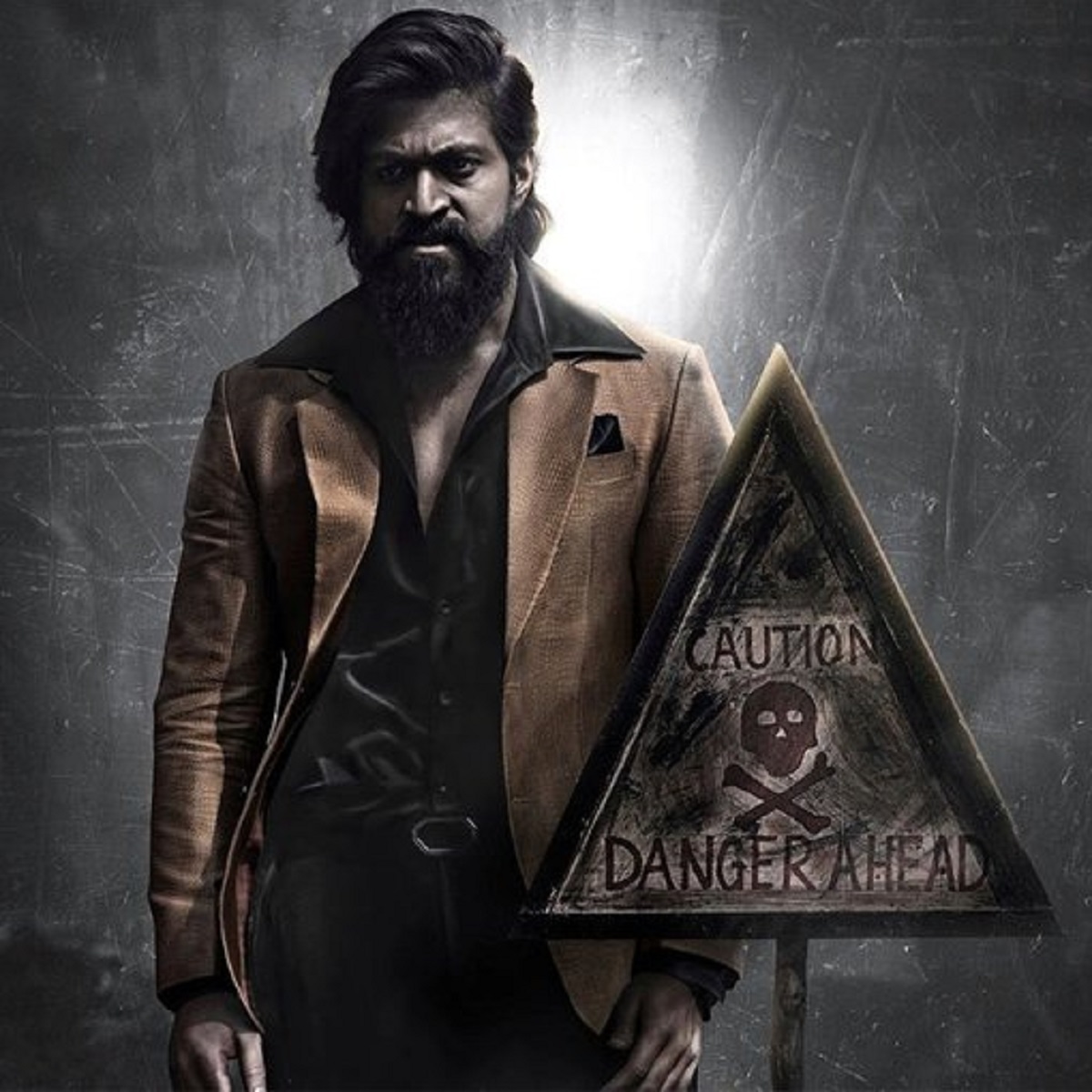 KGF 2 (Hindi) Box Office: Rocky Bhai aka Yash sells 22.5 Lakh tickets; Collects Rs 50 crore in advance booking
