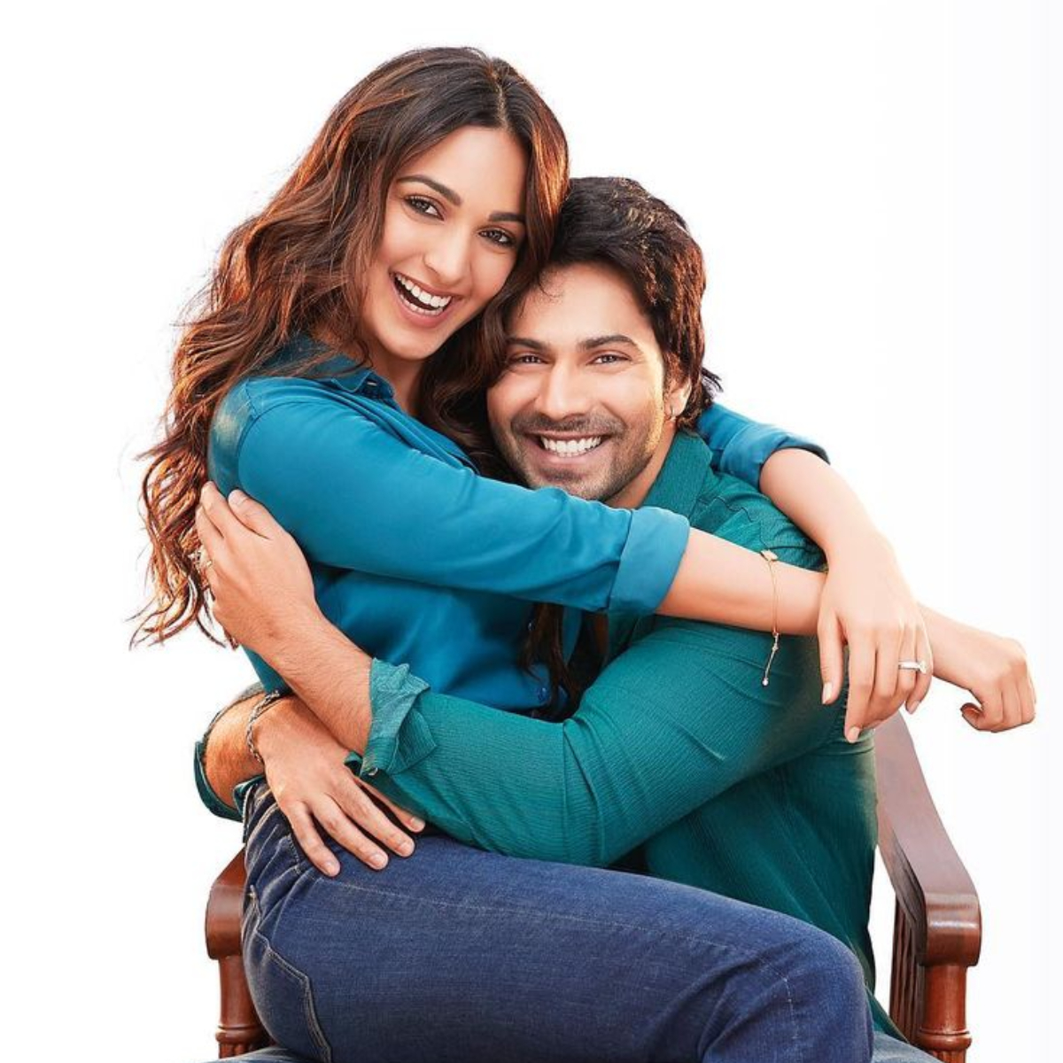 EXCLUSIVE: Varun Dhawan and Kiara Advani come onboard for Nitesh Tiwari's love story; T...