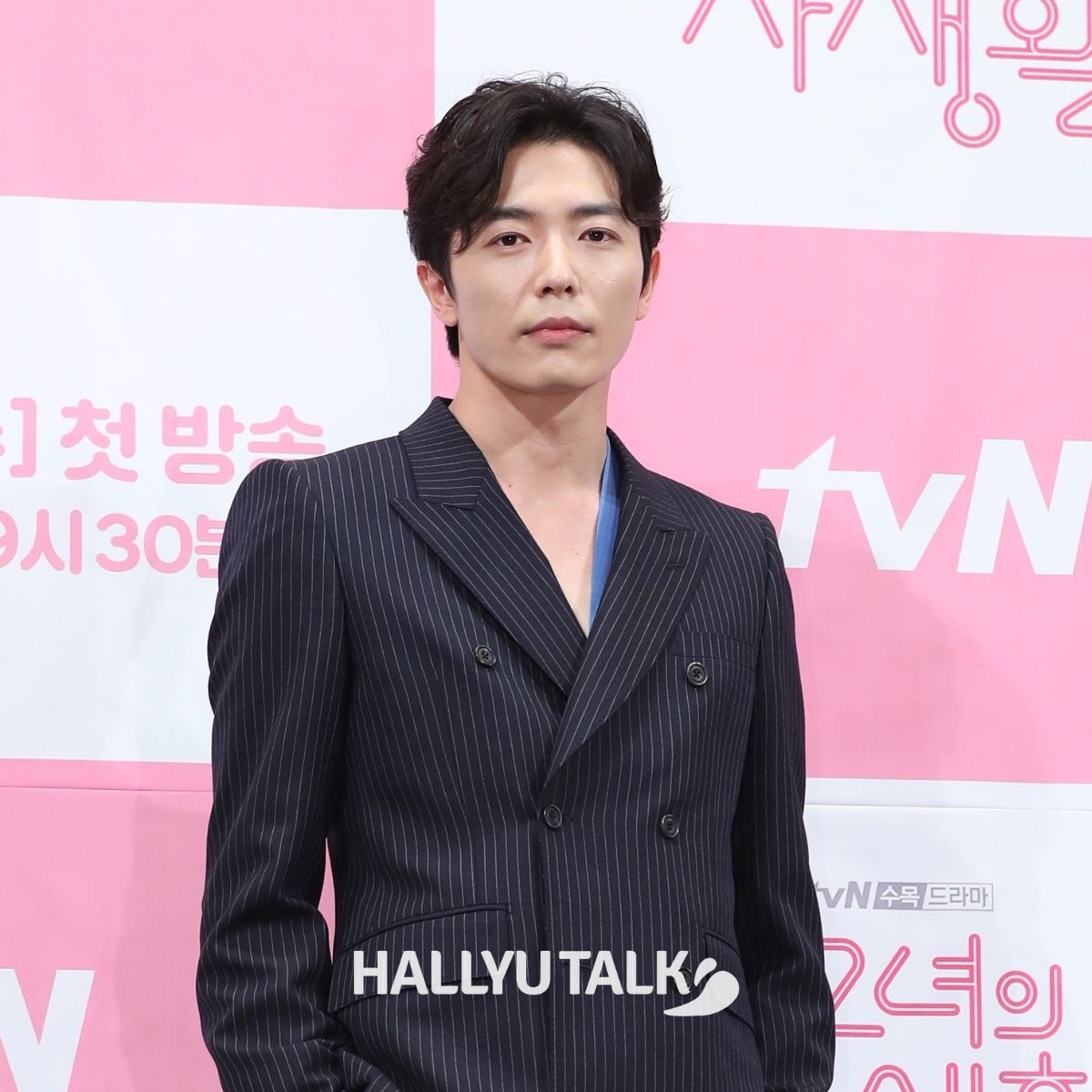 Komparison: Kim Jae Wook in Coffee Prince versus in Her Private Life