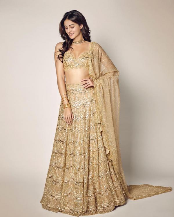 Alia Bhatt to Katrina Kaif: Lehenga colour you should opt for this wedding  season based on your zodiac sign | PINKVILLA