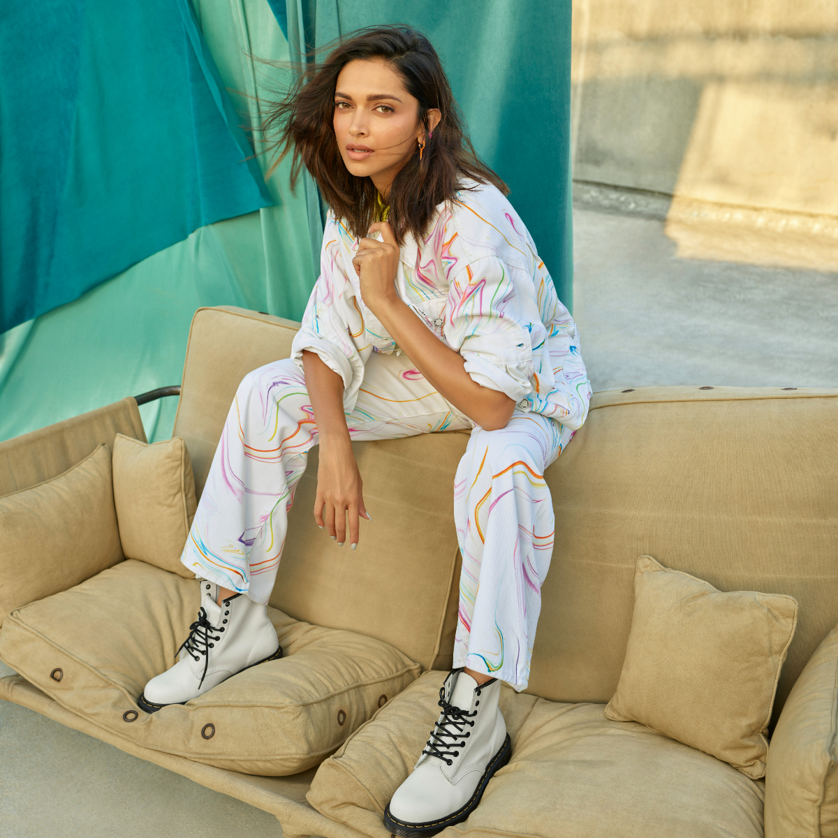 The all-new second edition of Levi’s X Deepika Padukone is screaming summer fashion! The all-new second edition of Levi’s X Deepika Padukone is screaming summer fashion!