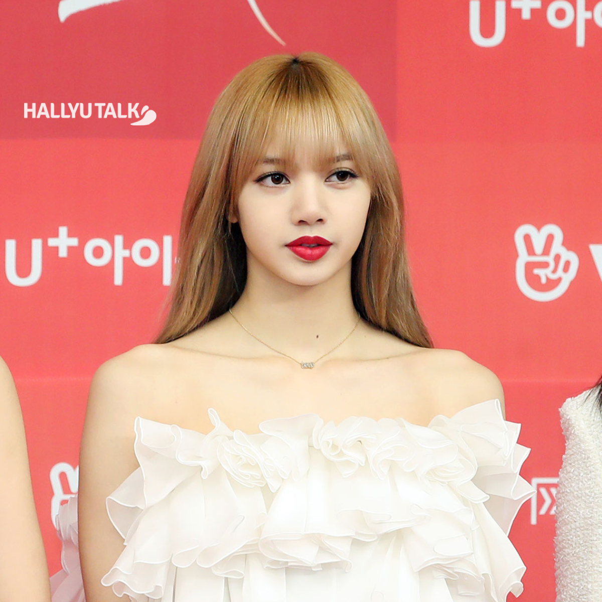 BLINKS think YG is replacing BLACKPINK's Lisa after now deleted ...