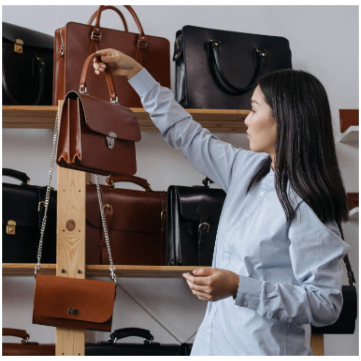 Women's Luxury Leather Purses & Bags