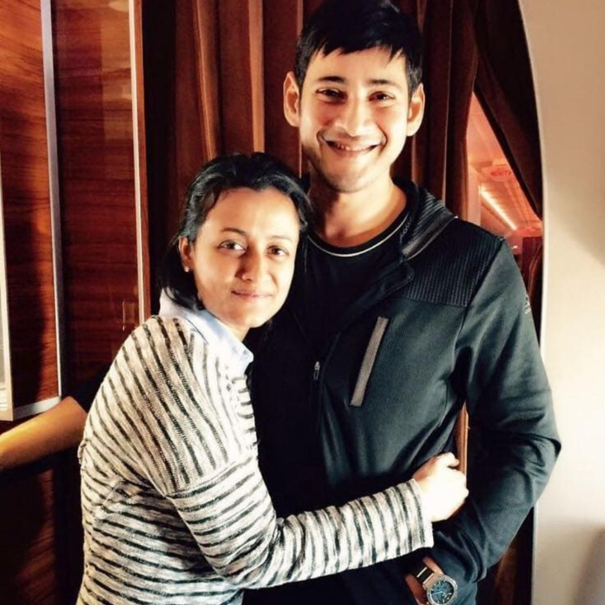 EXCLUSIVE: Mahesh Babu off to Dubai for Sarkaru Vaari Paata shoot & to celebrate Namrata Shirodkar's birthday Mahesh Babu Sarkaru Vaari Paata shoot Dubai