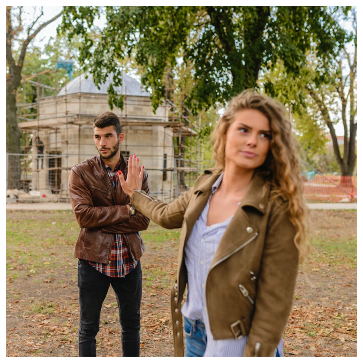 5 Ways to deal with a manipulative partner relationship couple