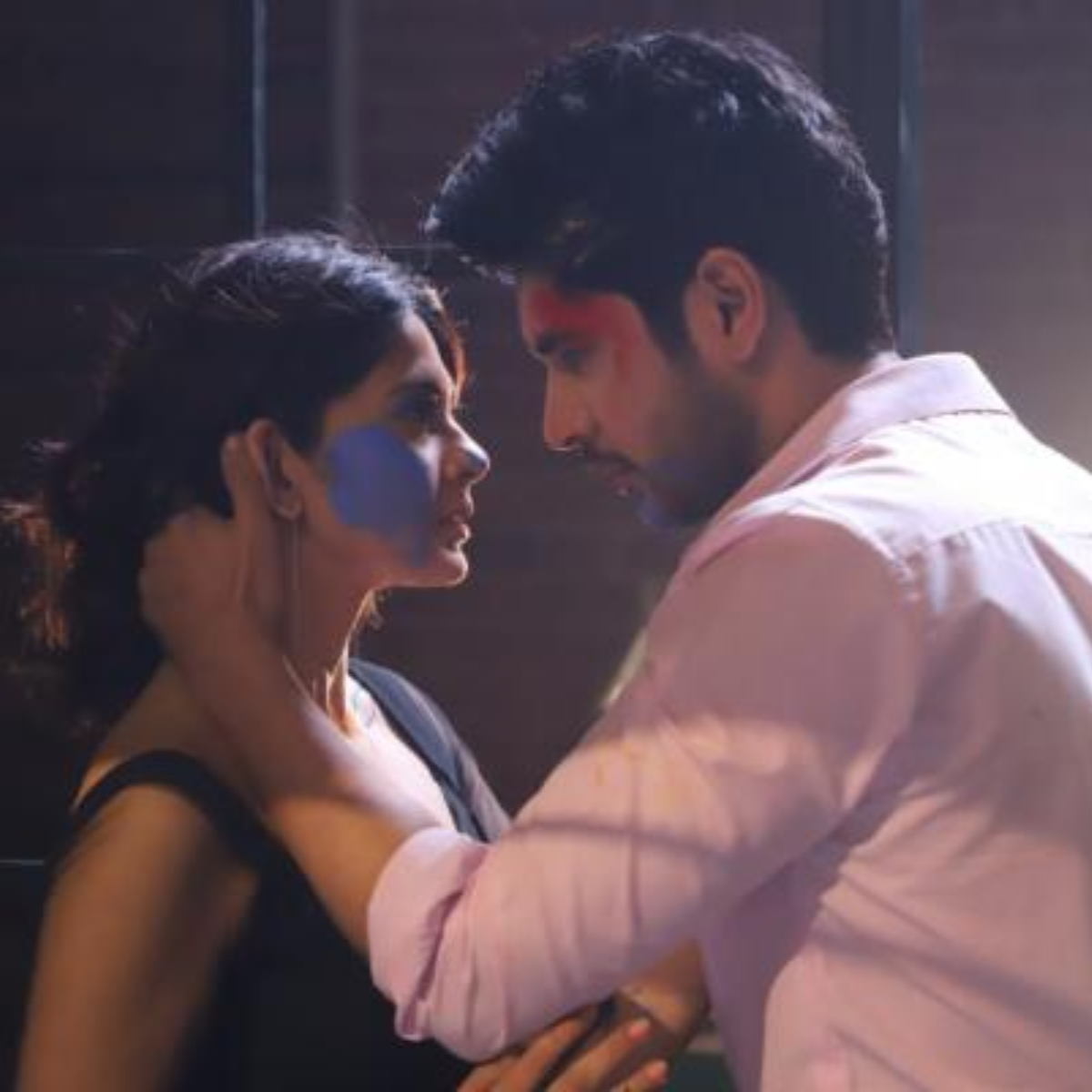 Beyhadh 2: Jennifer Winget and Shivin Narang's most romantic moments will make you root for MayRa again Beyhadh 2: Jennifer Winget and Shivin Narang's most romantic moments will make you root for MayRa again