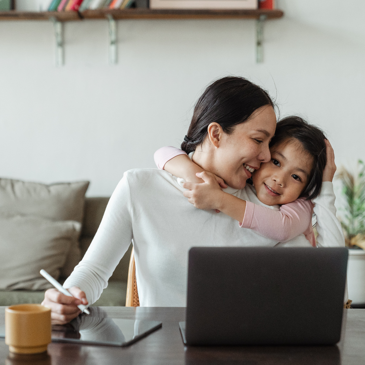 Mompreneurs: Know how they balance their work and personal life amidst a pandemic Mompreneurs
