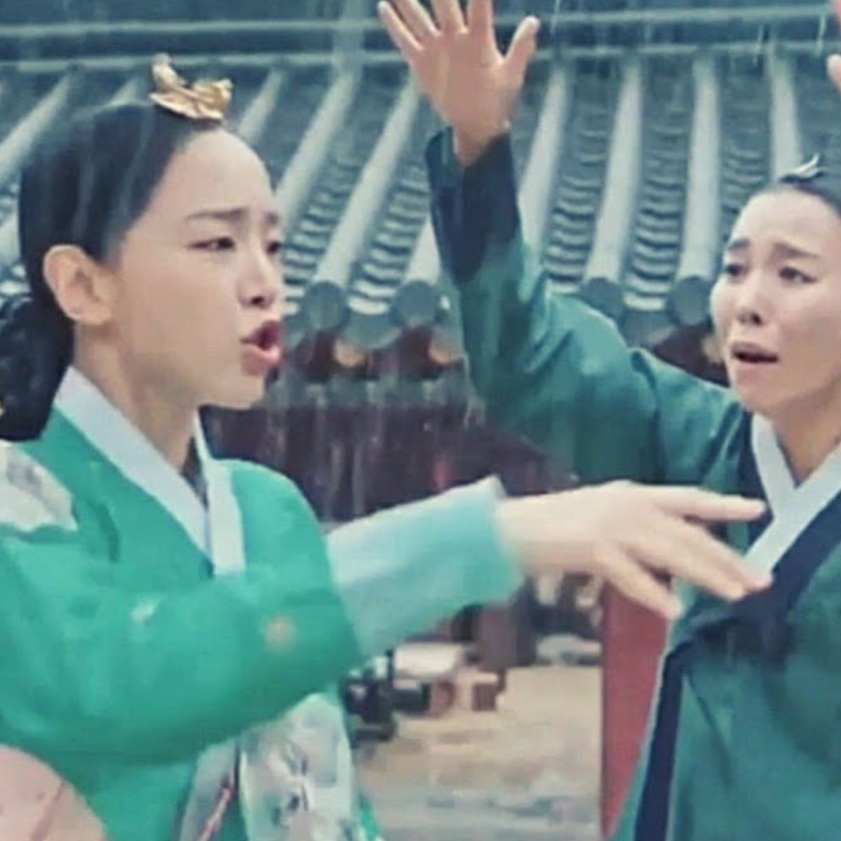 Mr. Queen EP 5 & 6 RECAP: The Queen twerks to BLACKPINK; imagines being Steve Jobs in Joseon A screenshot from Ep 5 of Mr. Queen.