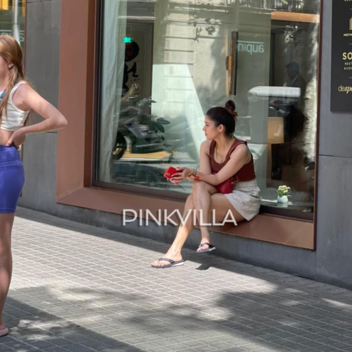 EXCLUSIVE PHOTOS: Nayanthara spotted chilling on the streets of Barcelona while on her holiday with Vignesh EXCLUSIVE PHOTOS: Nayanthara spotted chilling on the streets of Barcelona while on her holiday with Vignesh