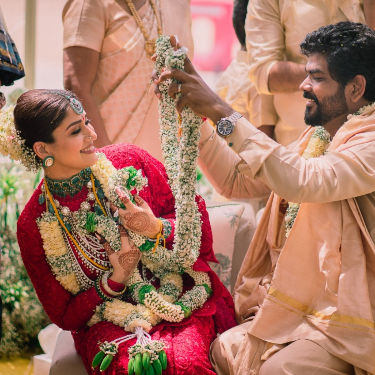 Nayanthara-Vignesh Shivan's NEW Wedding PHOTOS: It's love ...