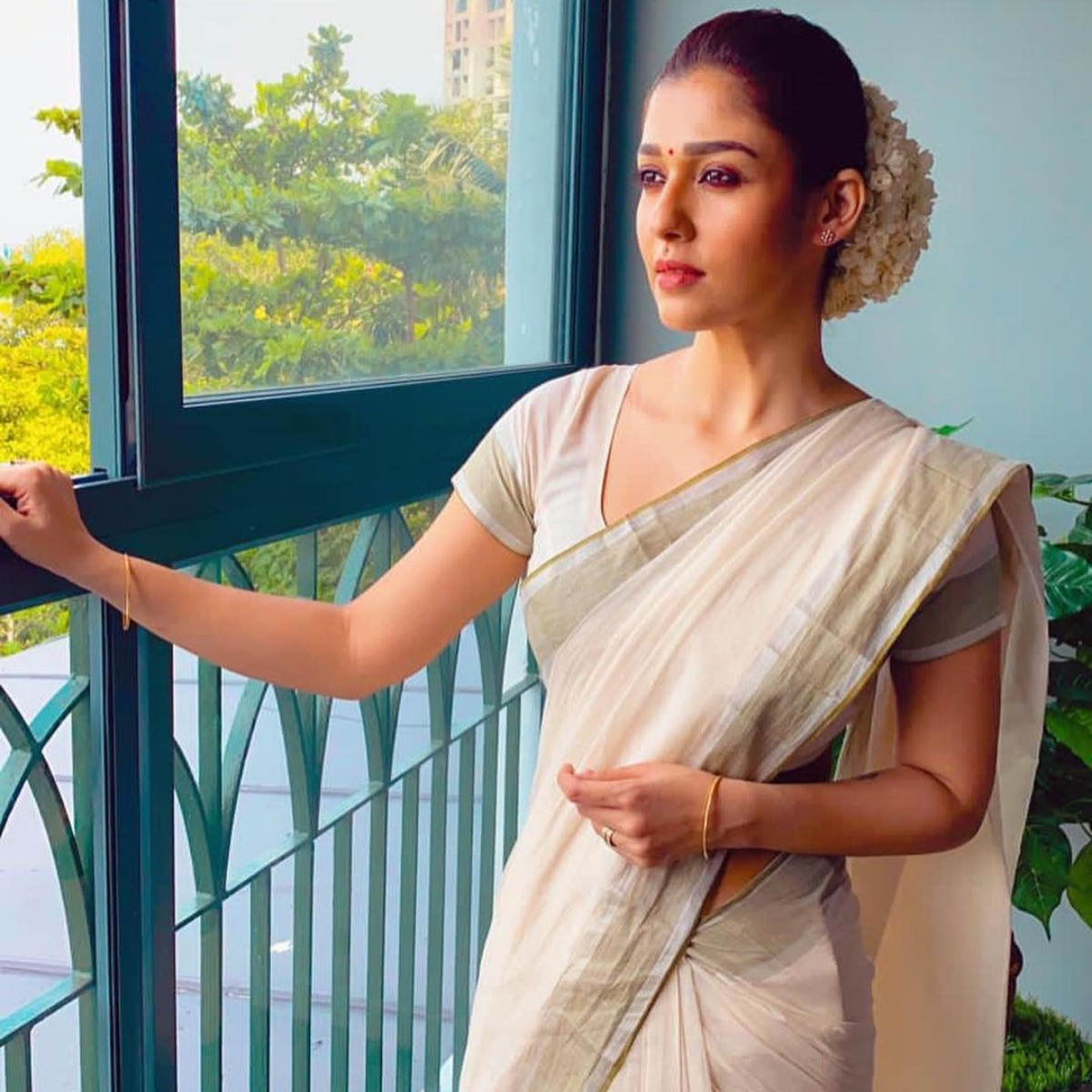 PHOTOS: Nayanthara's minimalist yet so elegant traditional look from Vishu celebration is all things pretty