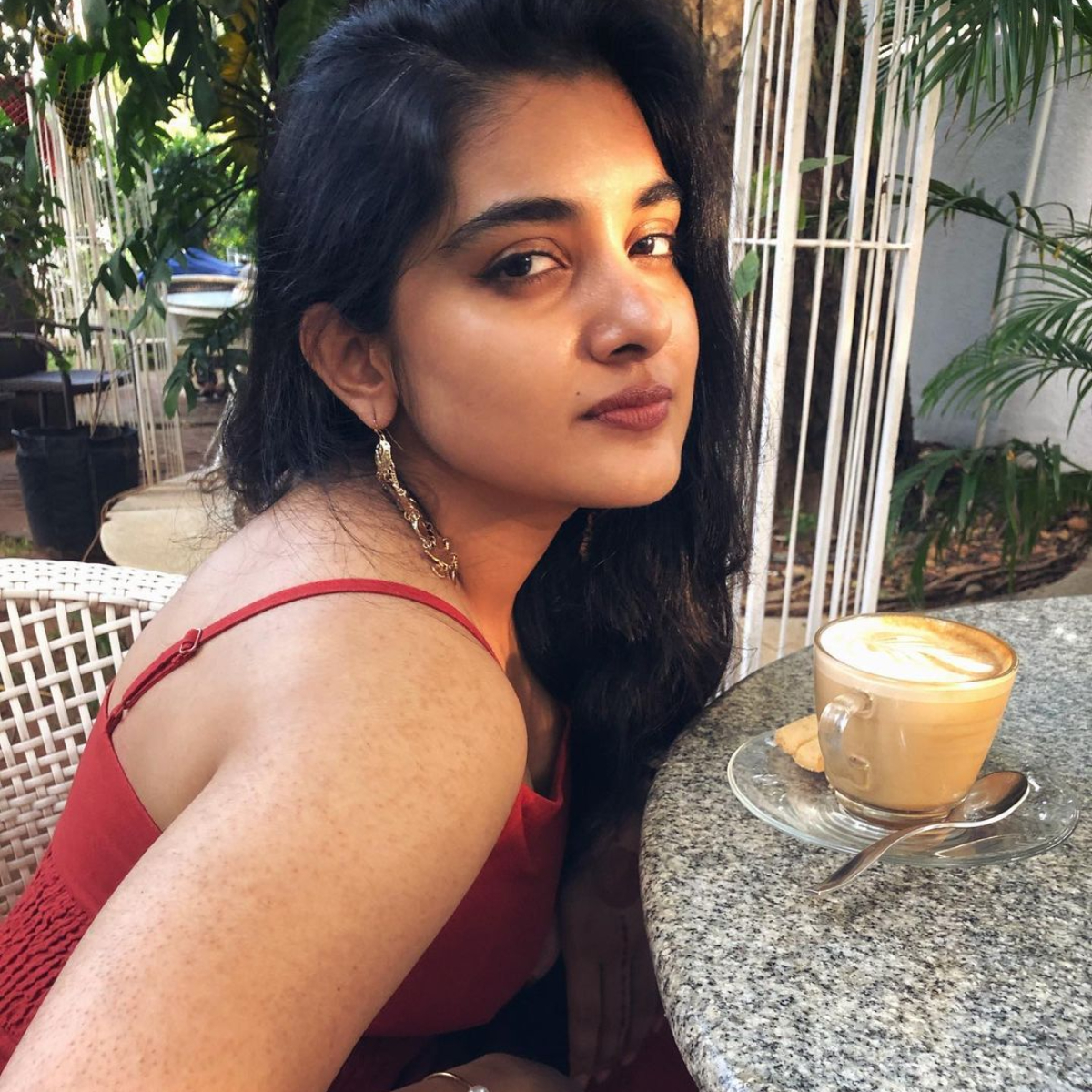 Nivetha Thomas shows Keratosis Pilaris on her arms in her latest stunning photo; Shraddha Srinath comments Nivetha Thomas shows Keratosis Pilaris photo