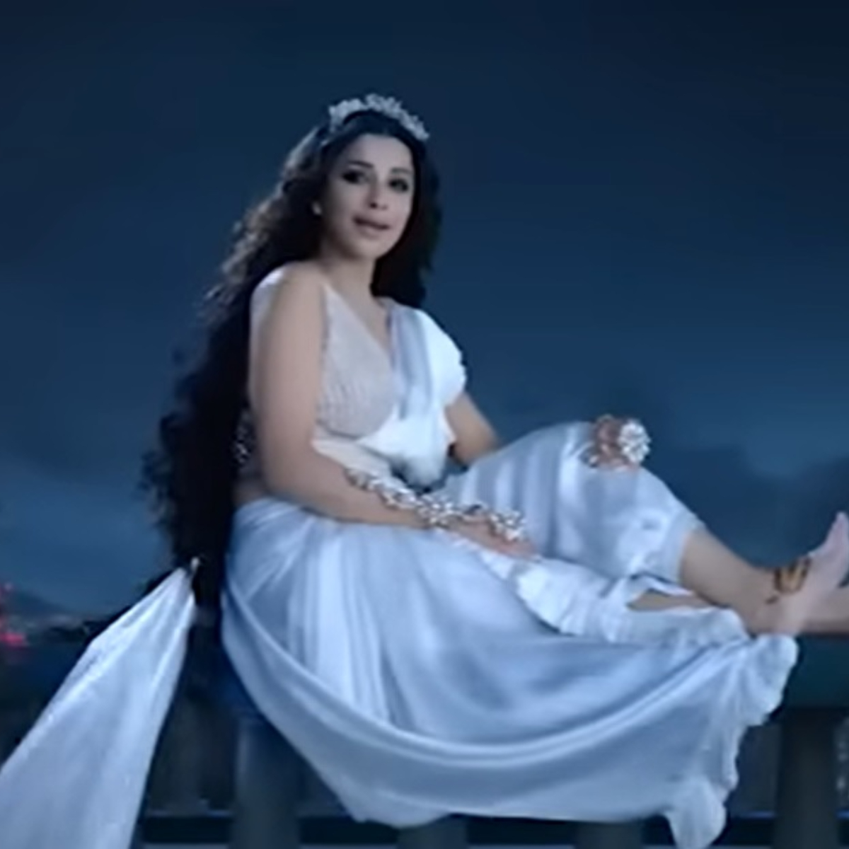 Pishachini First Episode Review: Gorgeous evil witch, revengeful saga makes for a done-till-death concept