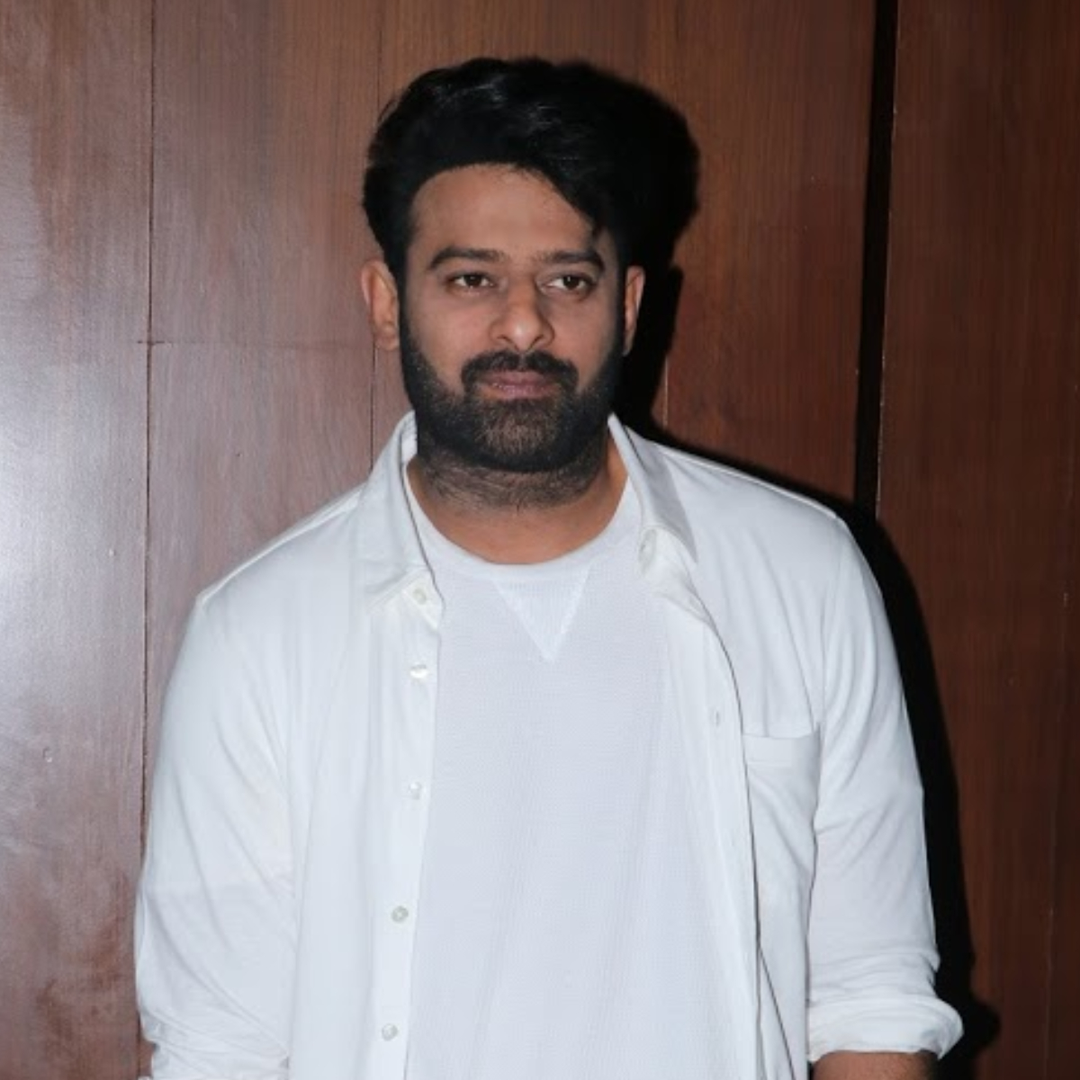 EXCLUSIVE: Prabhas’ Adipurush makers to start rebuilding set after the fire break; burnt costumes being remade