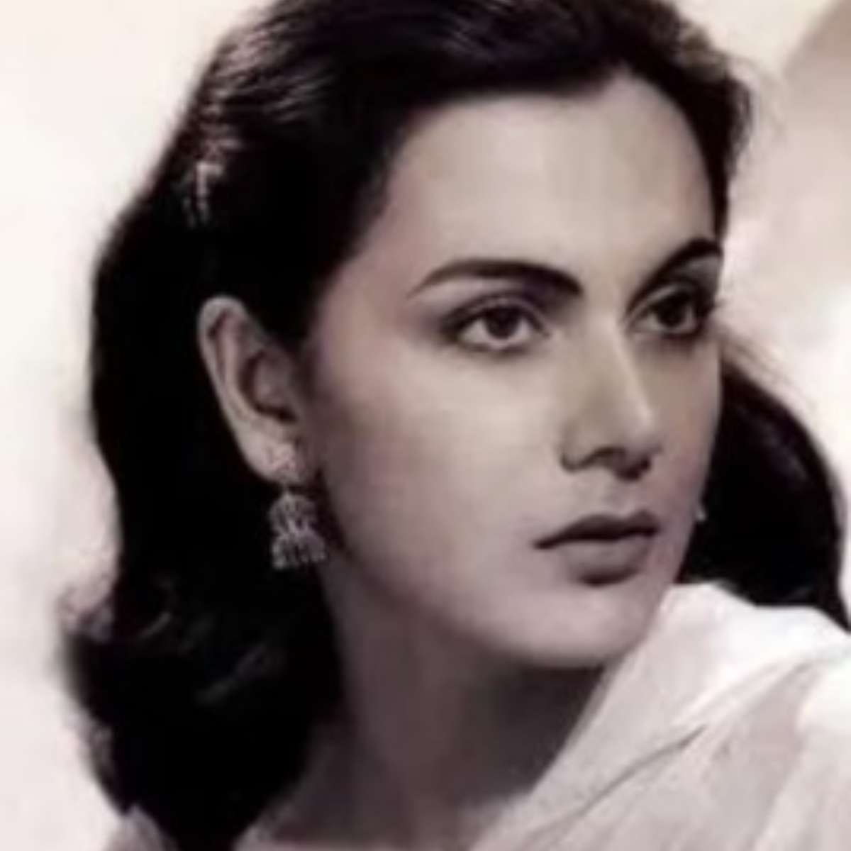 Remembering charismatic Heer Raanjha actor Priya Rajvansh on her 22nd death anniversary