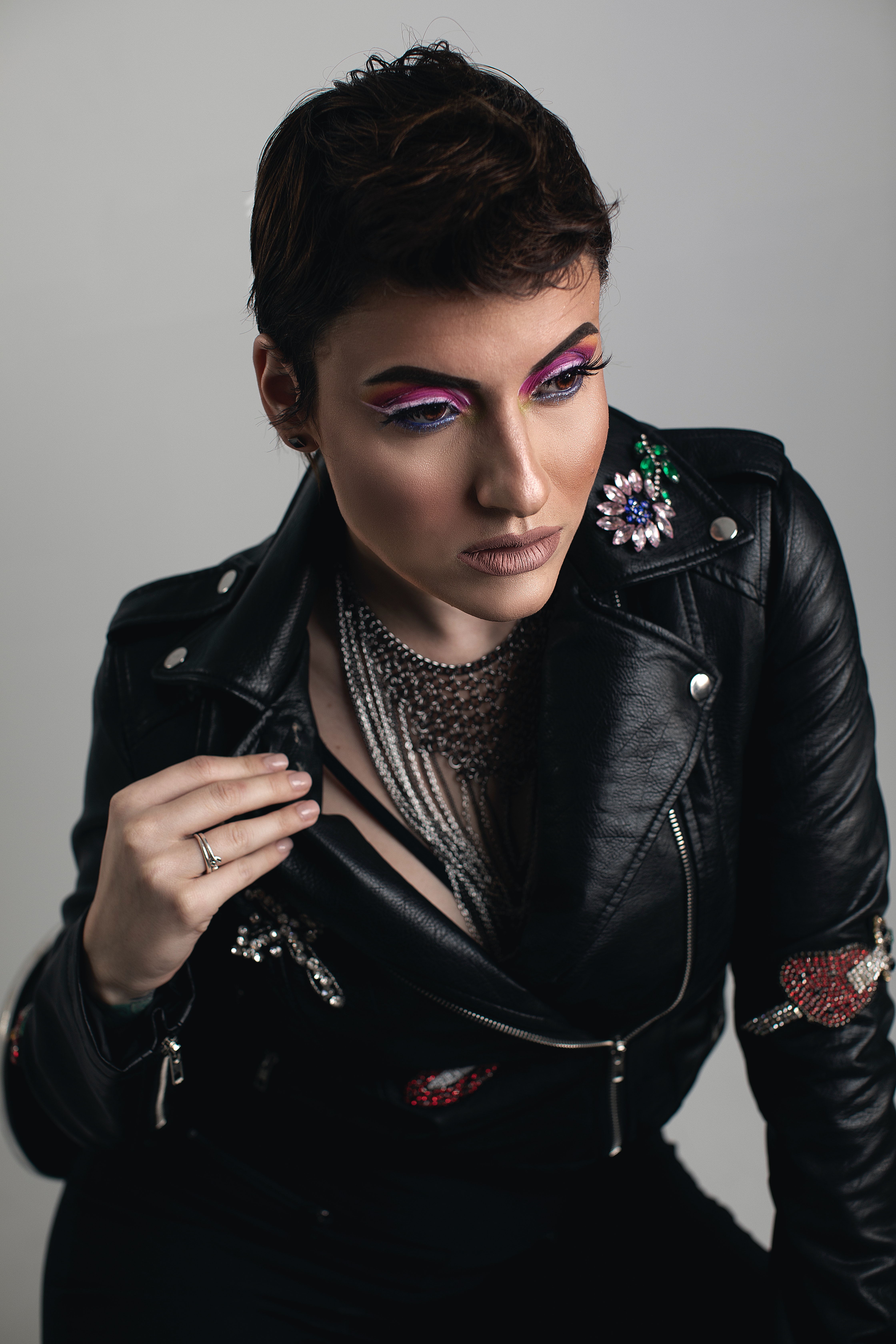 Dark cheap 80s fashion