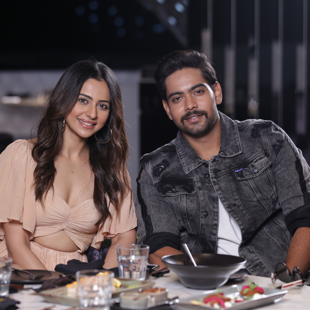 EXCLUSIVE: Rakul Preet Singh and her brother&#039;s HILARIOUS banter on her love life and being single; watch video