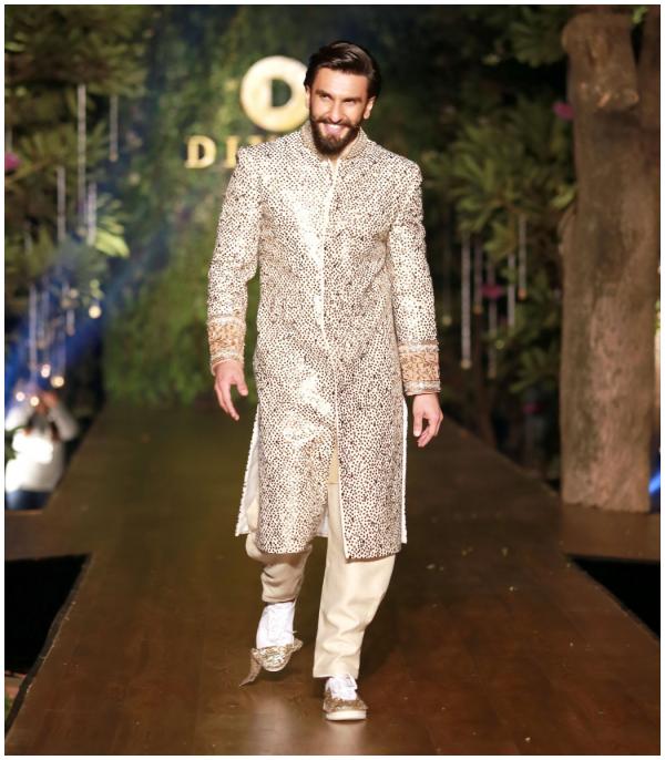 Buy Ranveer Singh's Designer Sherwani, Kurta, Jackets, Pants 2023