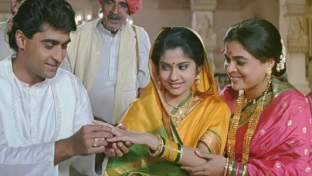 EXCLUSIVE: Hum Aapke Hai Kaun co-star Renuka Shahane: Have missed meeting Reemaji for a long time and I do regret it