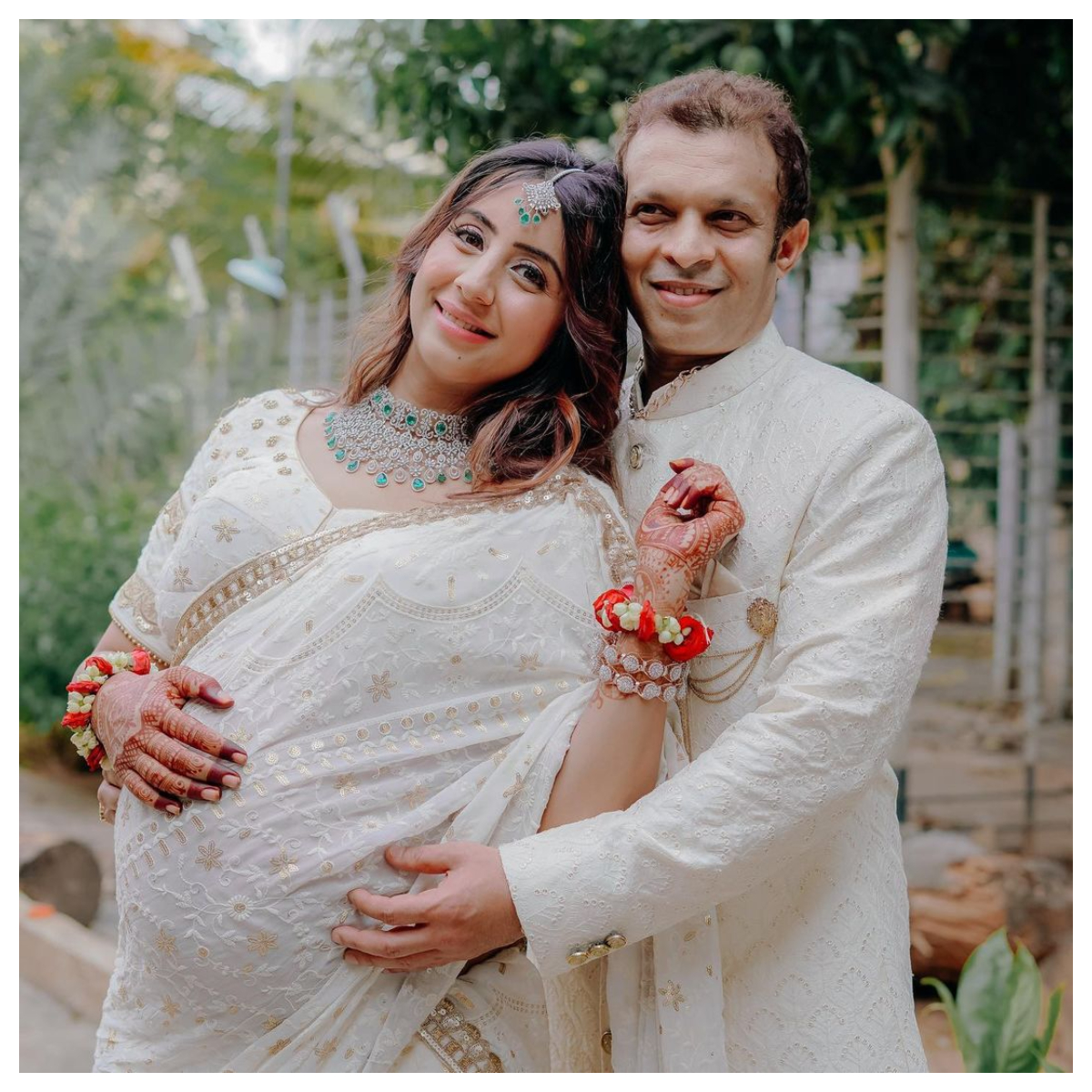 Sanjjanaa Galrani blessed with a baby boy; See PIC