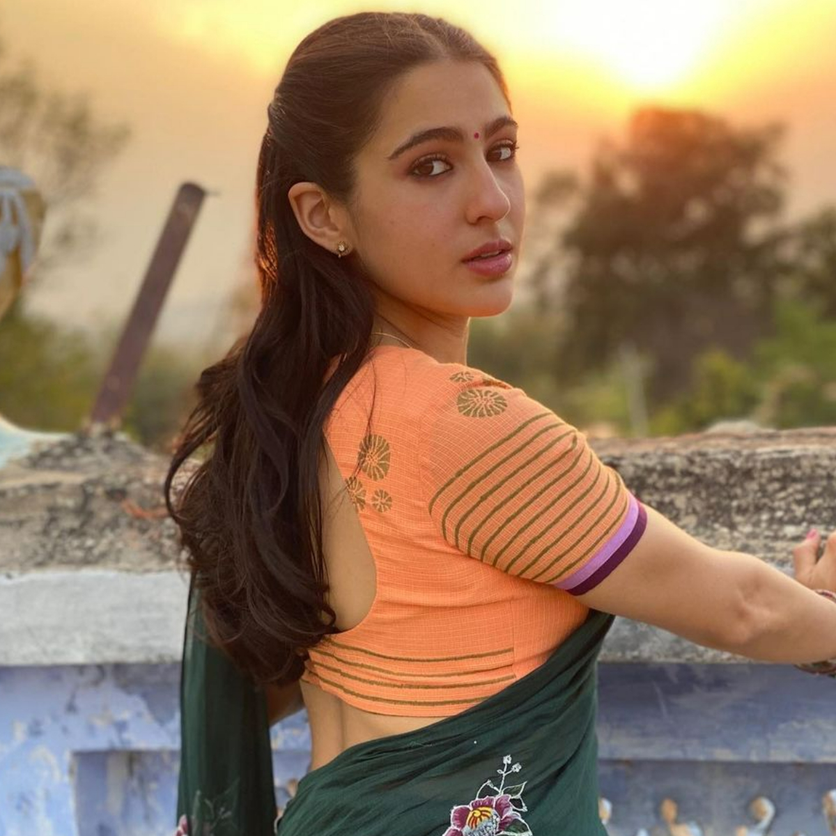 EXCLUSIVE: Sara Ali Khan goes back in time, set to do a film on 1942 Quit India movement. EXCLUSIVE: Sara Ali Khan goes back in time, set to do a film on 1942 Quit India movement